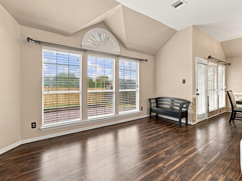 7553 Sweet Meadows Drive Property Photo 14