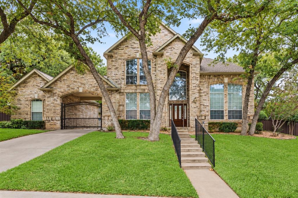 800 Timberwolf Court Property Photo 1