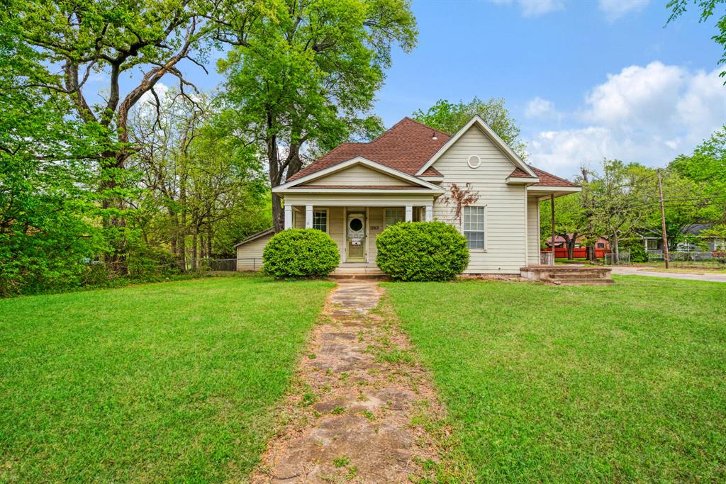 1363 Pine Bluff Street Property Photo 1