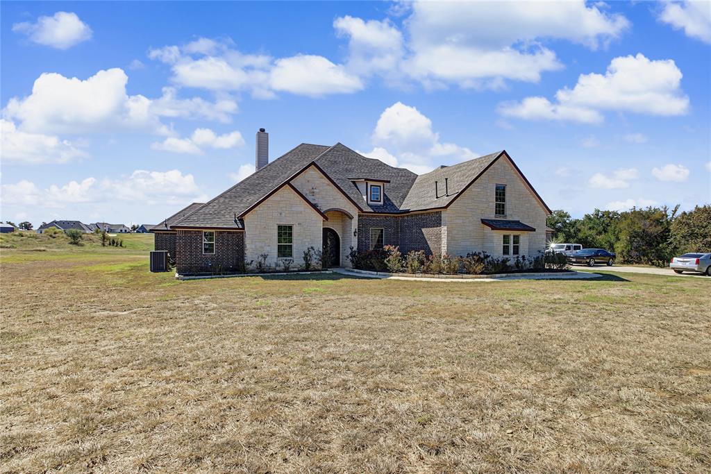 115 Chisum Drive Property Photo 1
