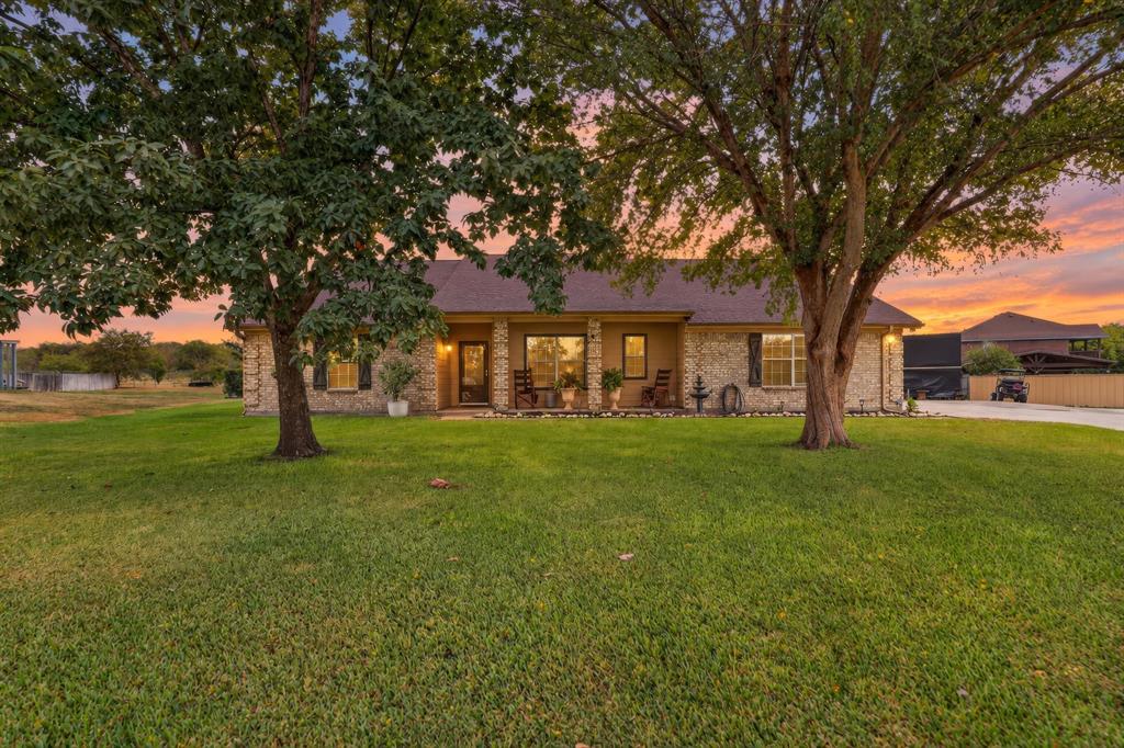 10425 Brangus Drive Property Photo 1