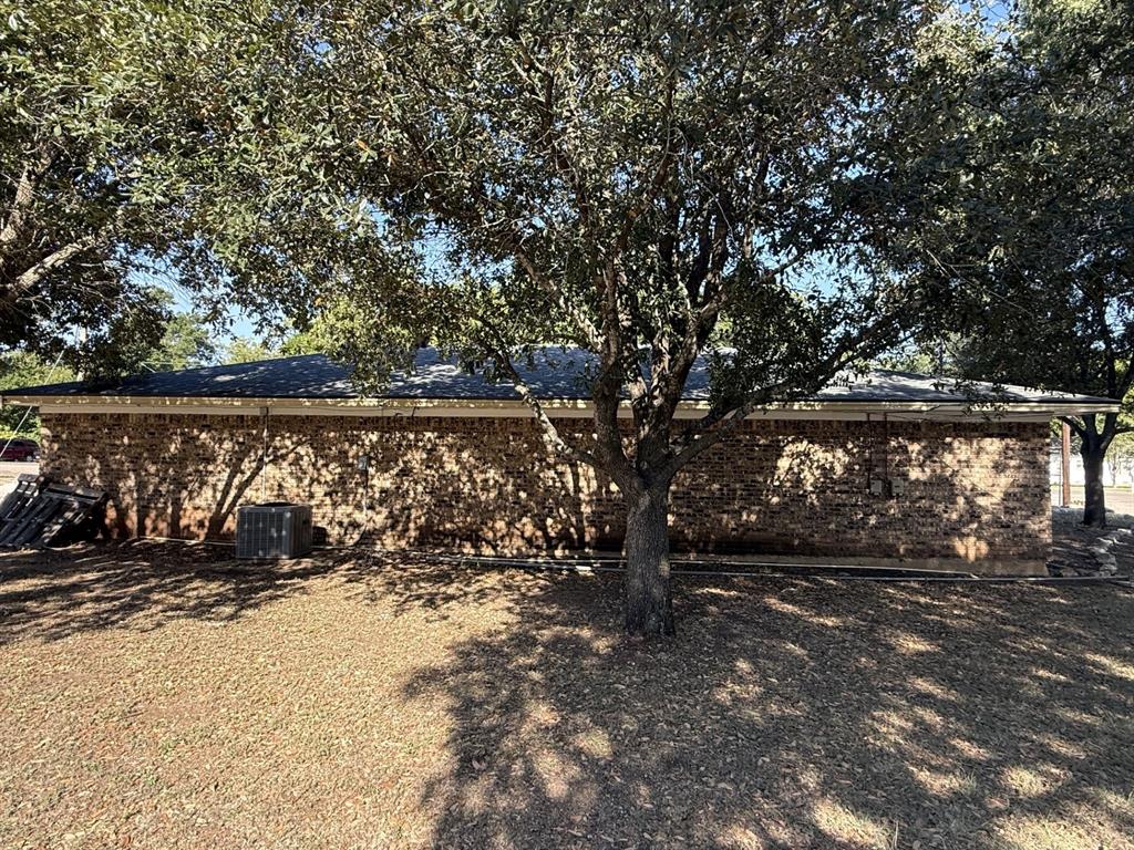 401 5th Street Property Photo 5