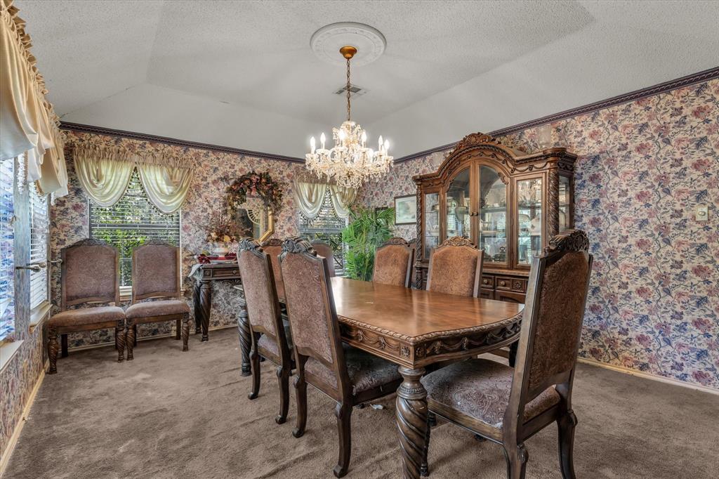 4201 N 19th Street Property Photo 10