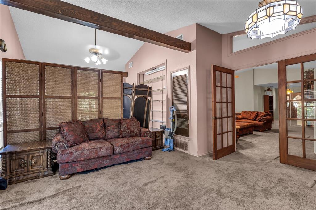 4201 N 19th Street Property Photo 17