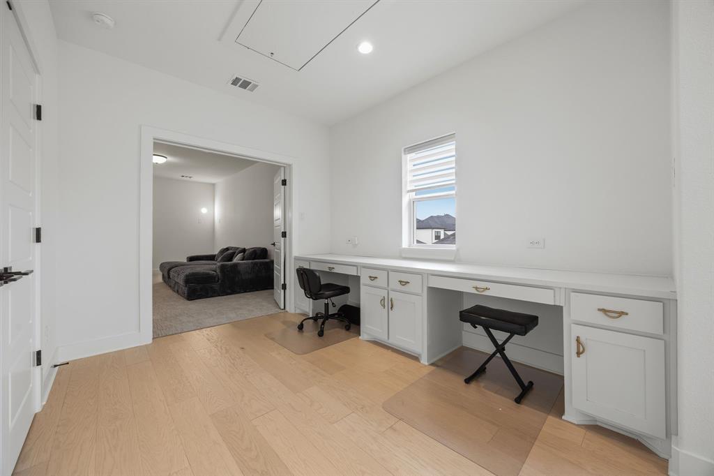 10472 Milkweed Court Property Photo 27