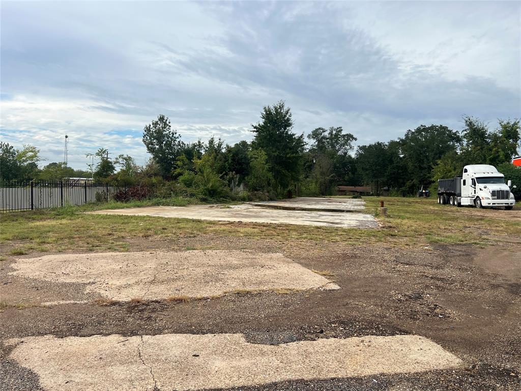 3444 Greenwood Road Property Photo 1