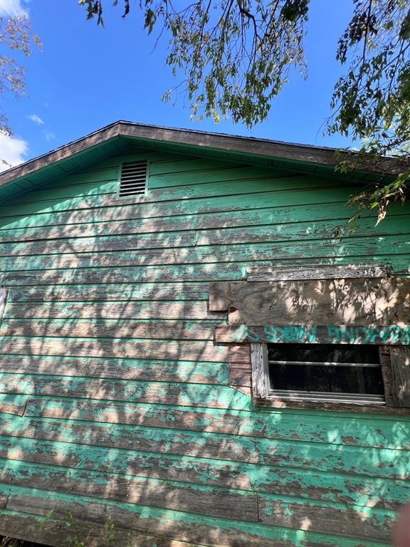 907 Culbertson Street Property Photo 5