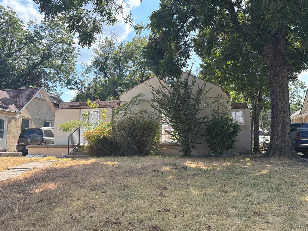 7131 Thurston Drive Property Photo 1