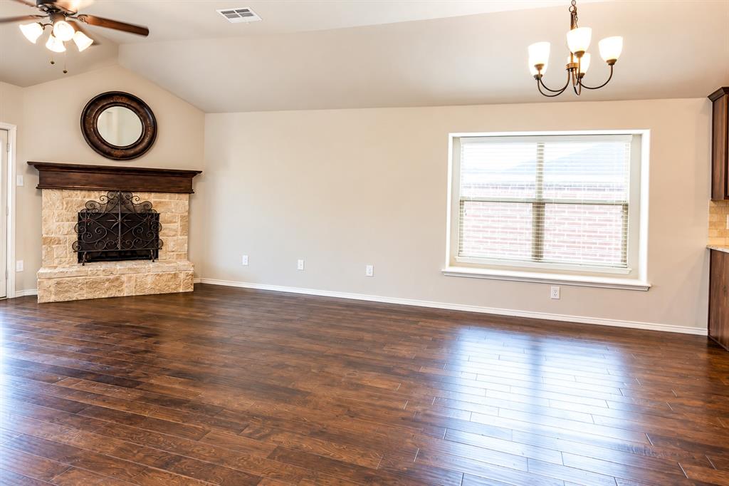2577 Hadley Street Property Photo 11