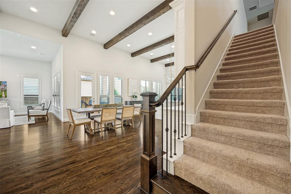 12910 Timber Crossing Drive Property Photo 15