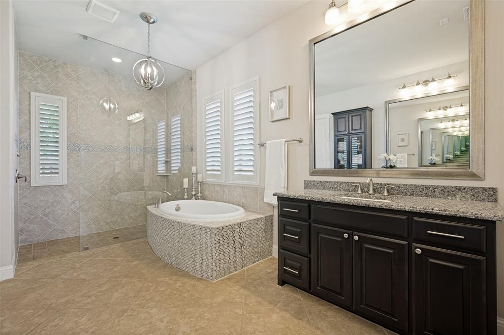 12910 Timber Crossing Drive Property Photo 19