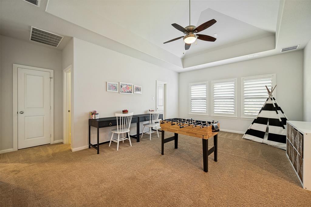12910 Timber Crossing Drive Property Photo 26