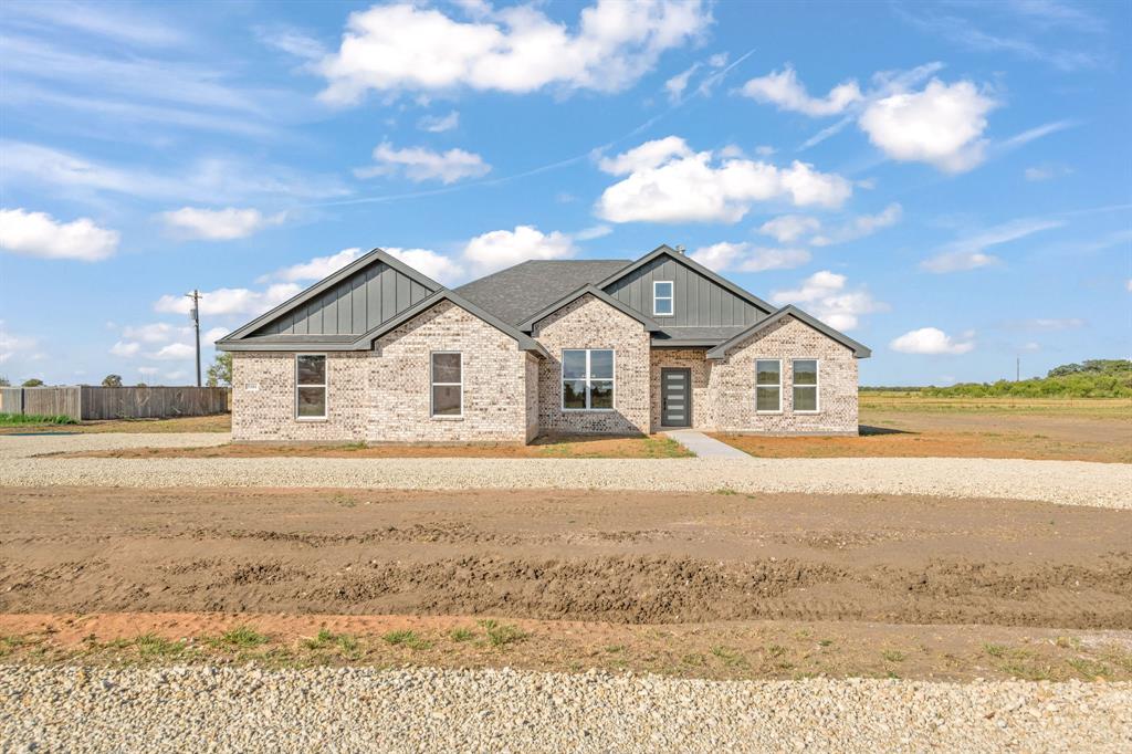 5101 Private Road 3523 Property Photo 1