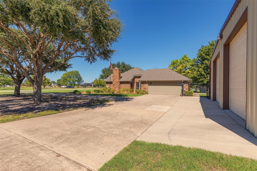 2225 The Crossings Drive Property Photo 6
