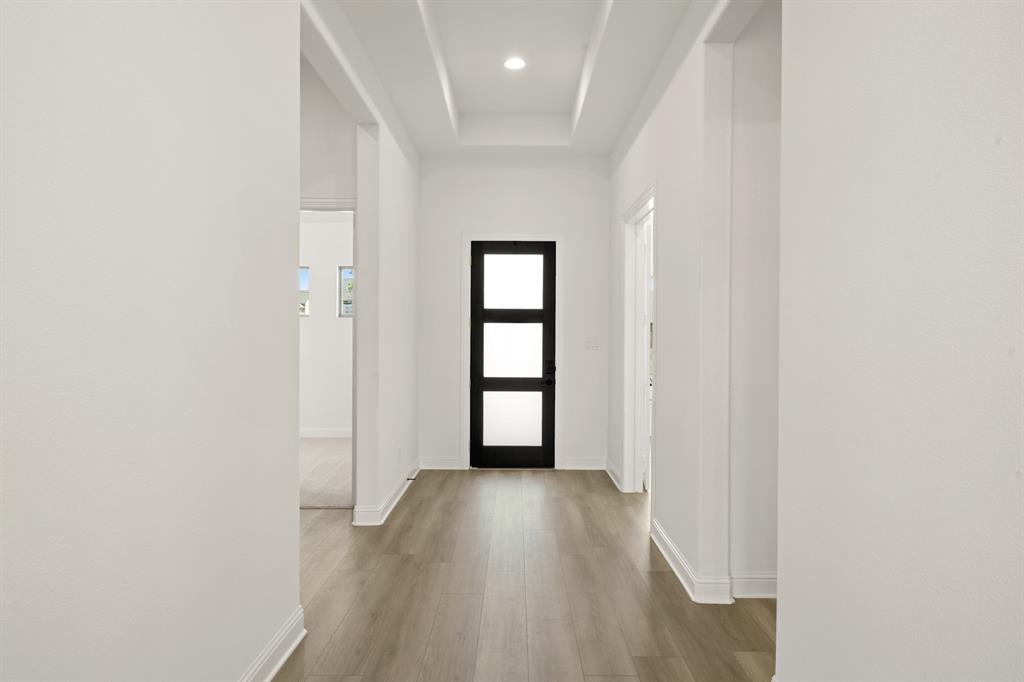 2608 Alyssa Street Property Photo 6