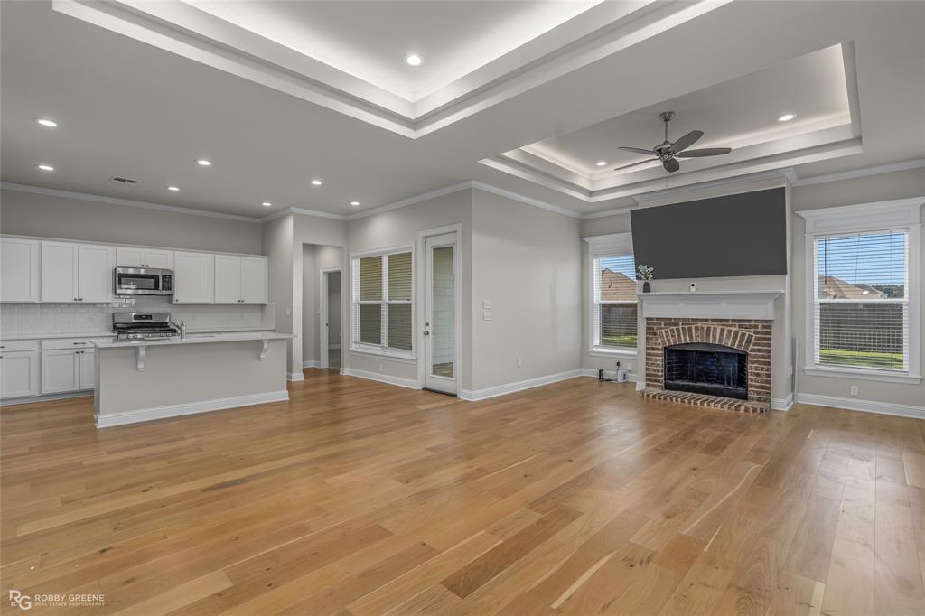 216 Cullom Drive Property Photo 4