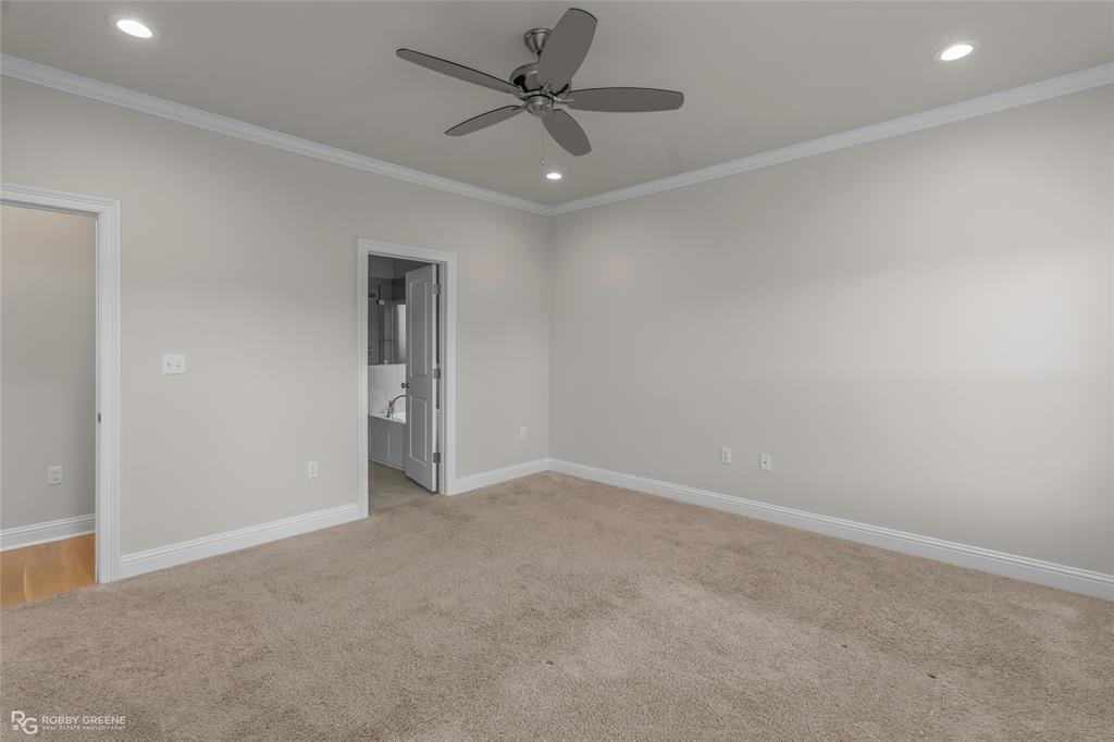 216 Cullom Drive Property Photo 12