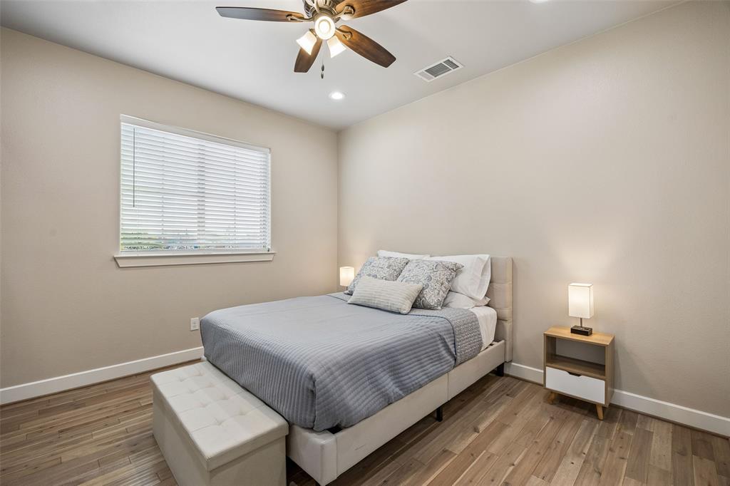 2279 Dorian Place Property Photo 10