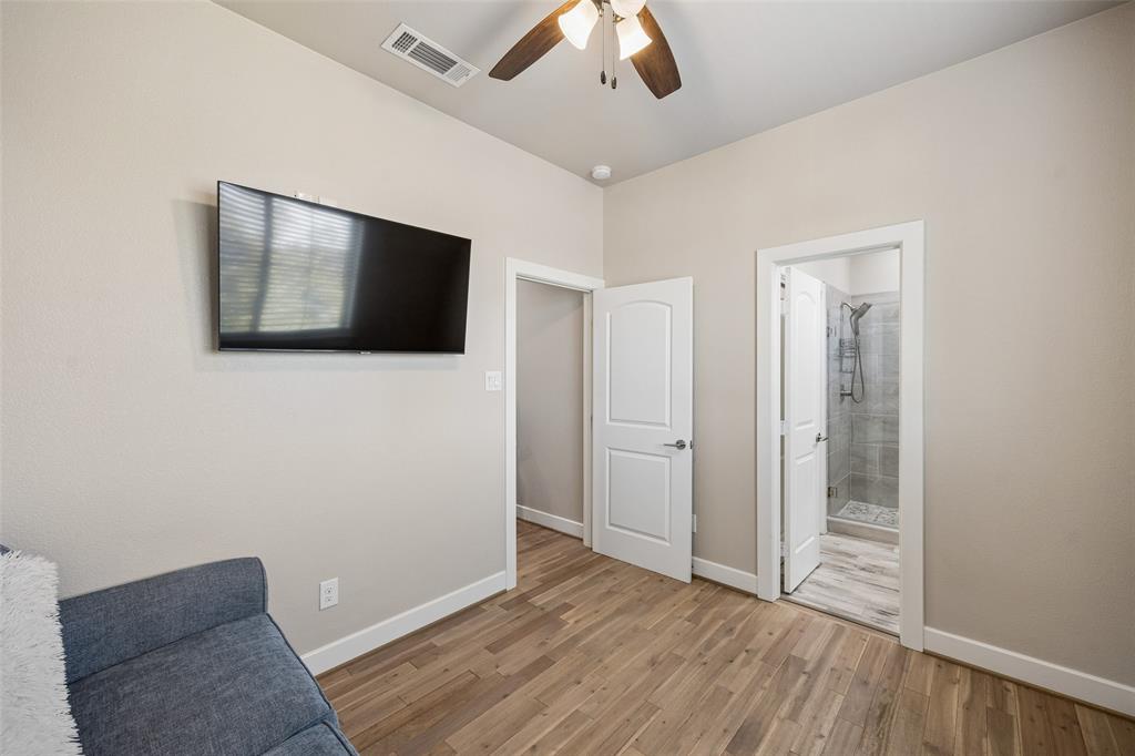 2279 Dorian Place Property Photo 14