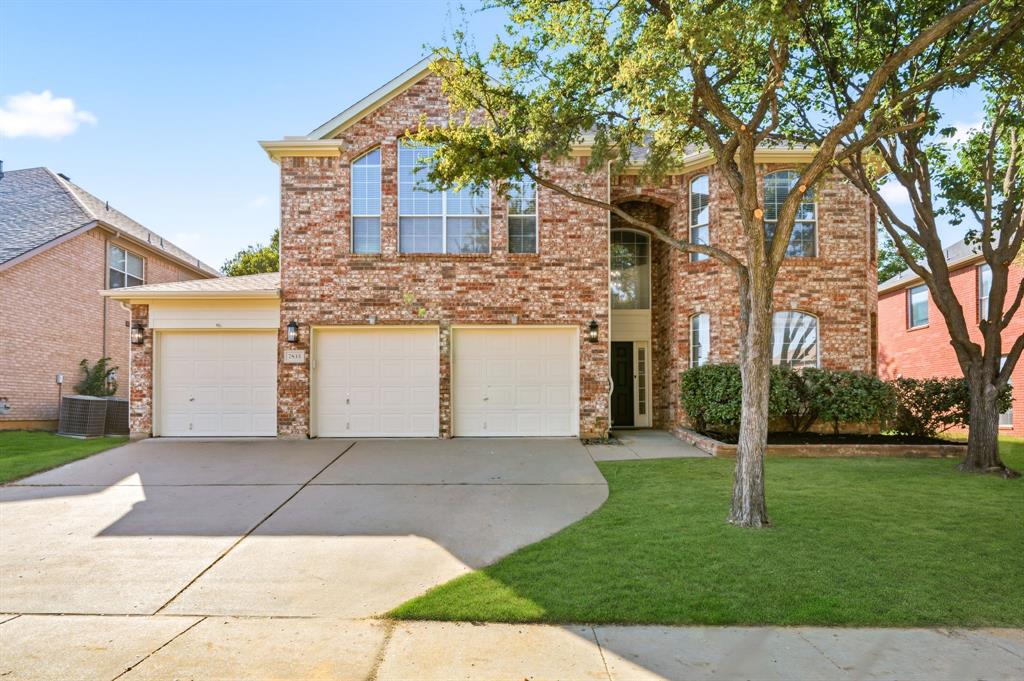 7833 Harvest Hill Road Property Photo 1