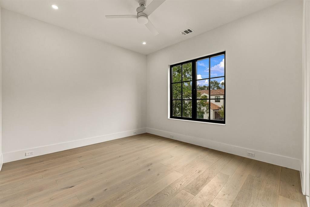 5122 Elsby Avenue Property Photo 28