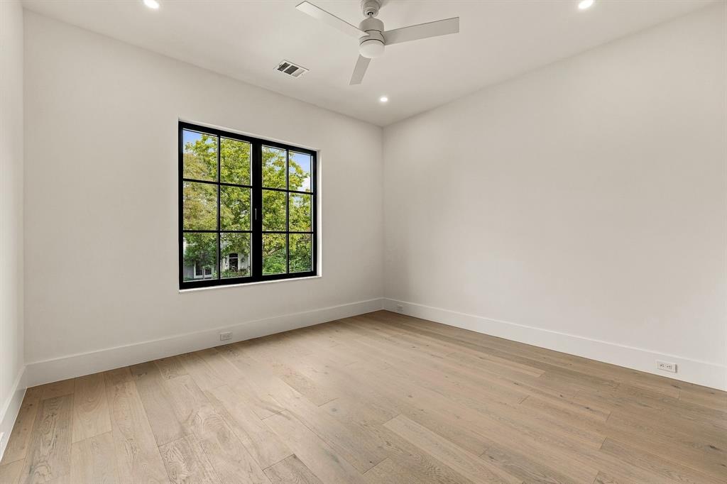 5122 Elsby Avenue Property Photo 30