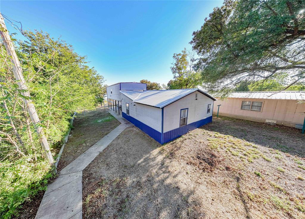9436 County Road 204 Property Photo 1