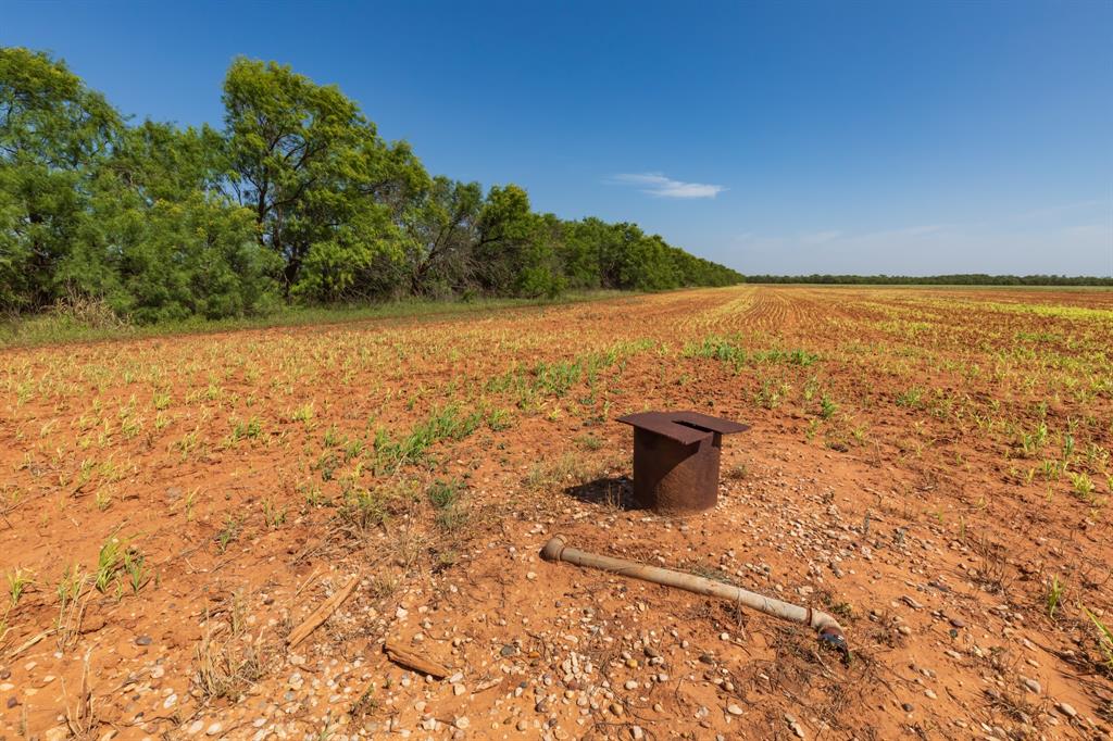 9000 Private Road 496 Property Photo 13