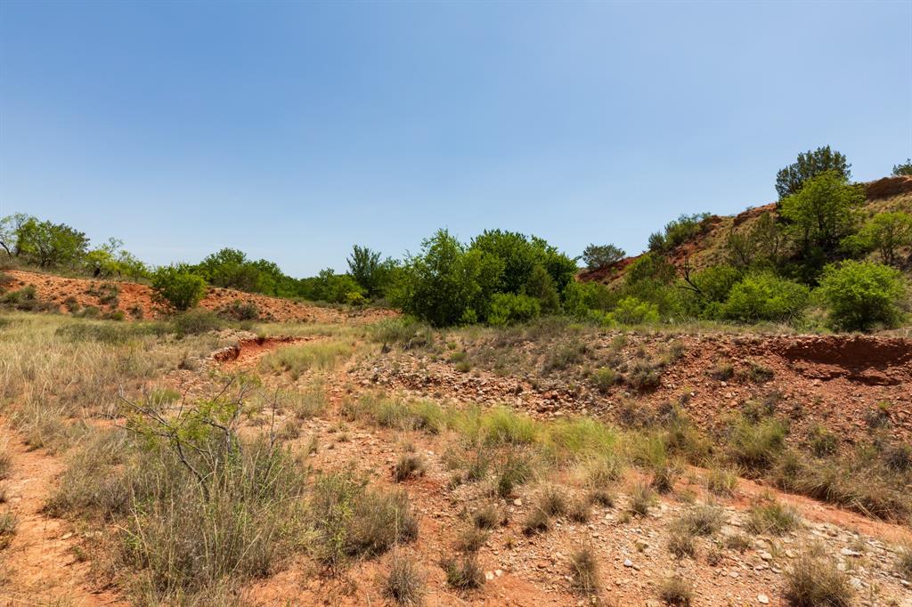 9000 Private Road 496 Property Photo 16
