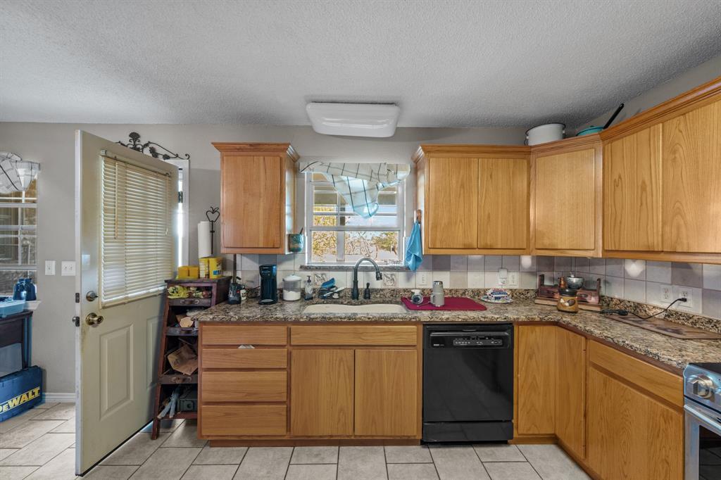 5599 County Road 614 Property Photo 14