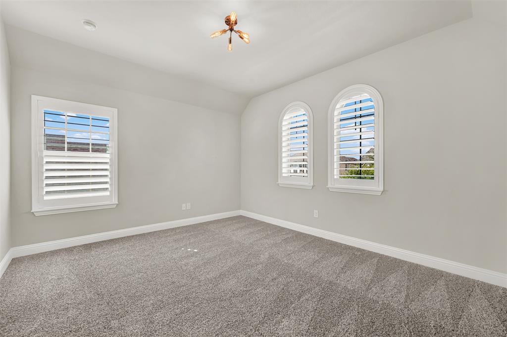 6174 Forefront Avenue Property Photo 31