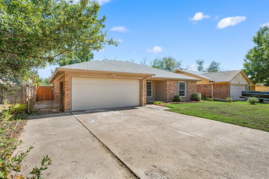 7512 Clover Lane Property Photo 3