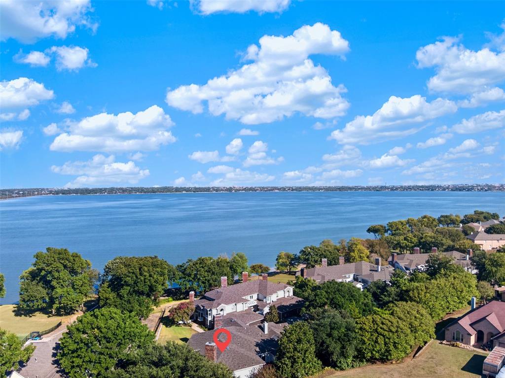 9981 Waterfront Trail Property Photo 1