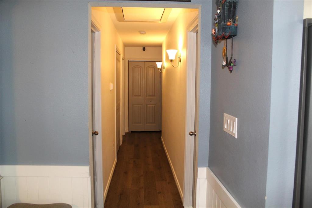 402 Cleveland Street Property Photo 8