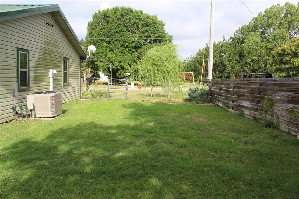 402 Cleveland Street Property Photo 11