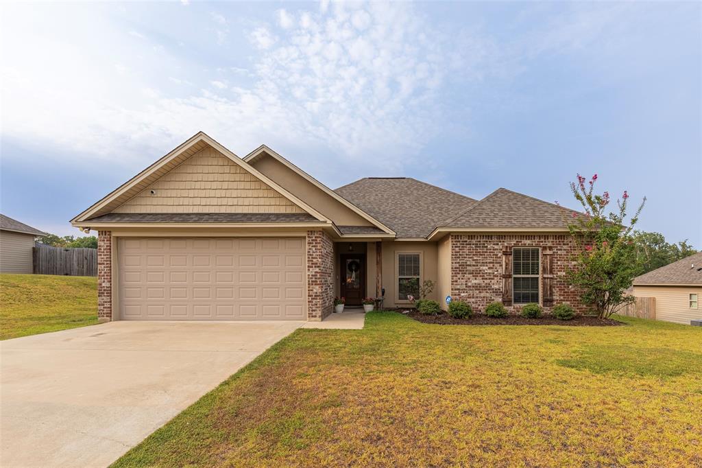 3212 Leyland Drive Property Photo 1
