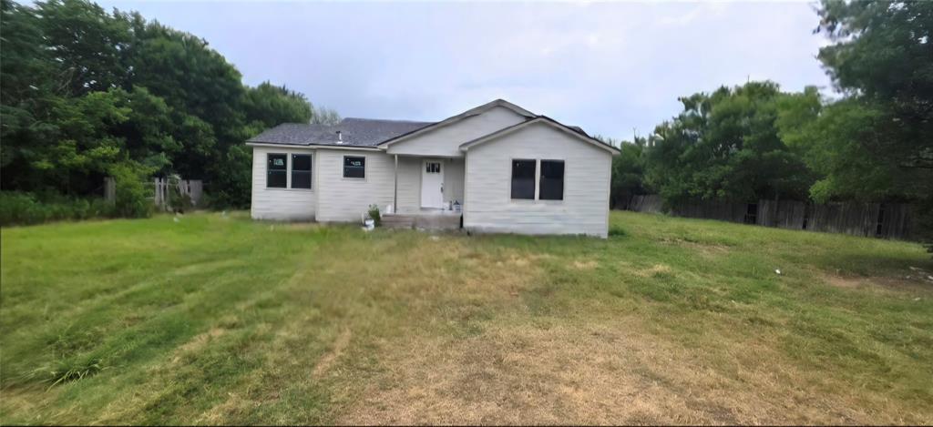 920 Hines Avenue Property Photo 1