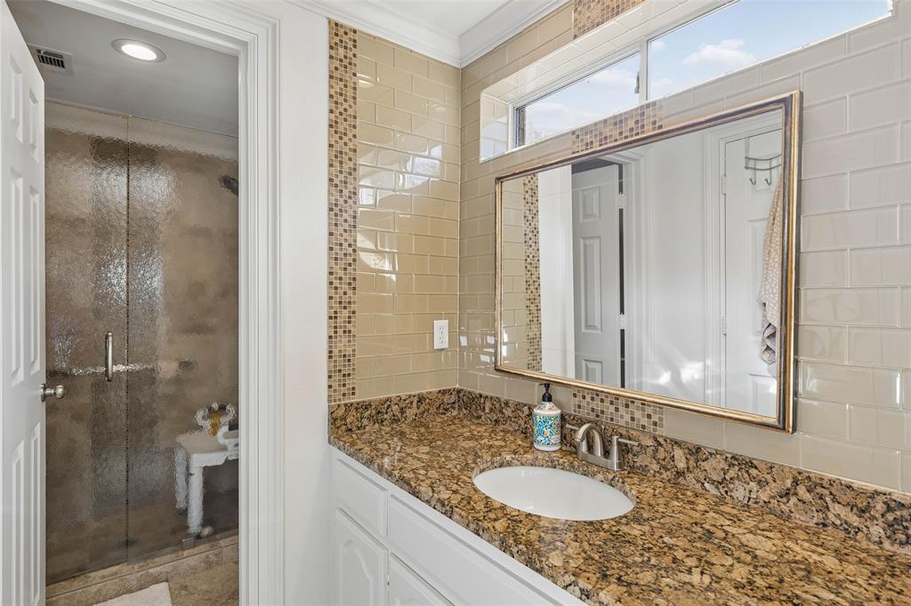 6422 Covecreek Place Property Photo 10