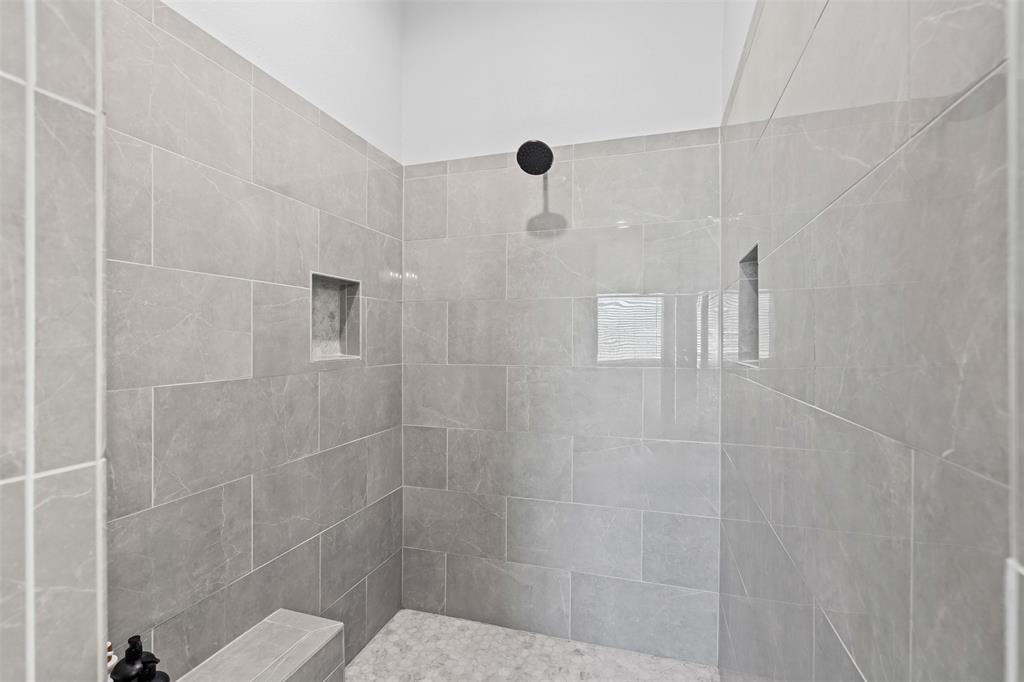 2045 Eagles Ridge Drive Property Photo 10