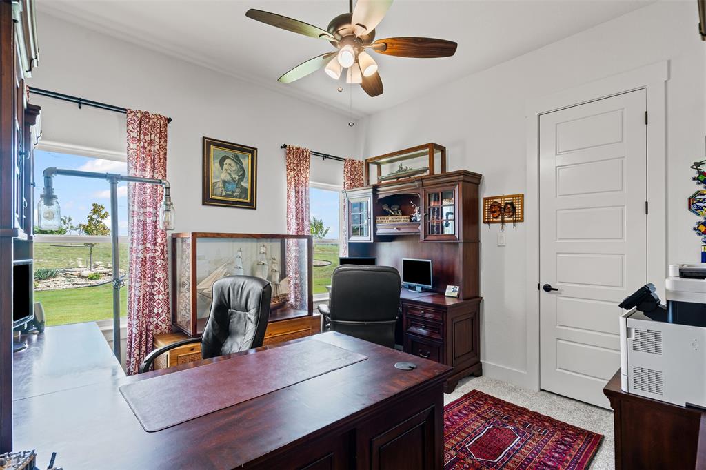 2045 Eagles Ridge Drive Property Photo 14