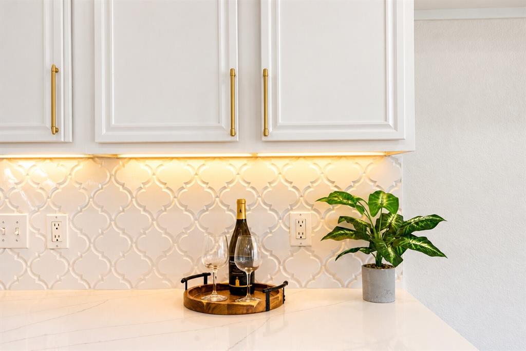 9415 Mayblossom Way Property Photo 12