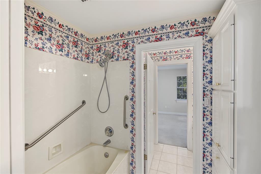 5735 S Lakeshore Drive Property Photo 17