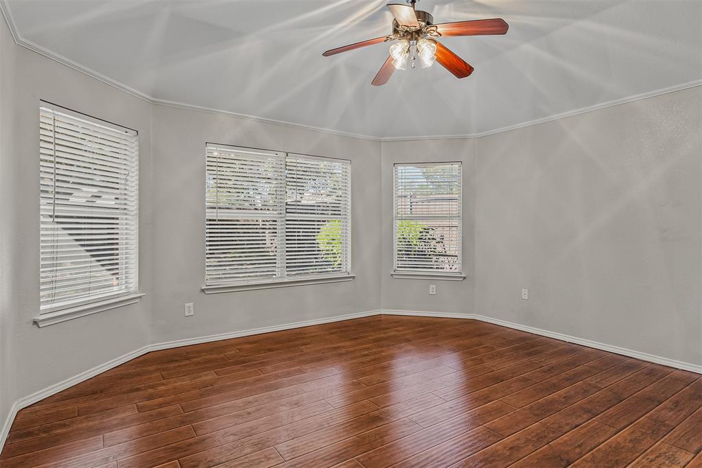109 N Rolling Meadows Drive Property Photo 12