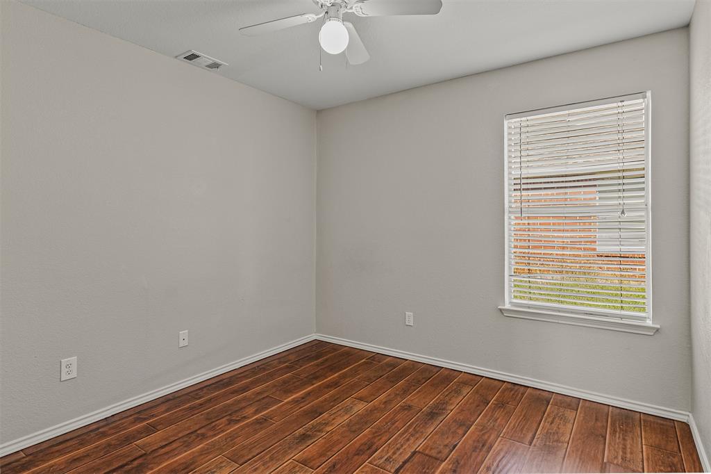 109 N Rolling Meadows Drive Property Photo 17