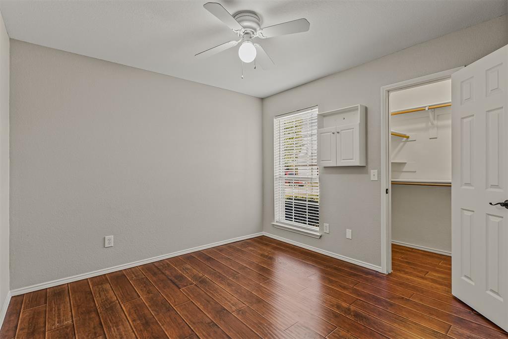 109 N Rolling Meadows Drive Property Photo 19