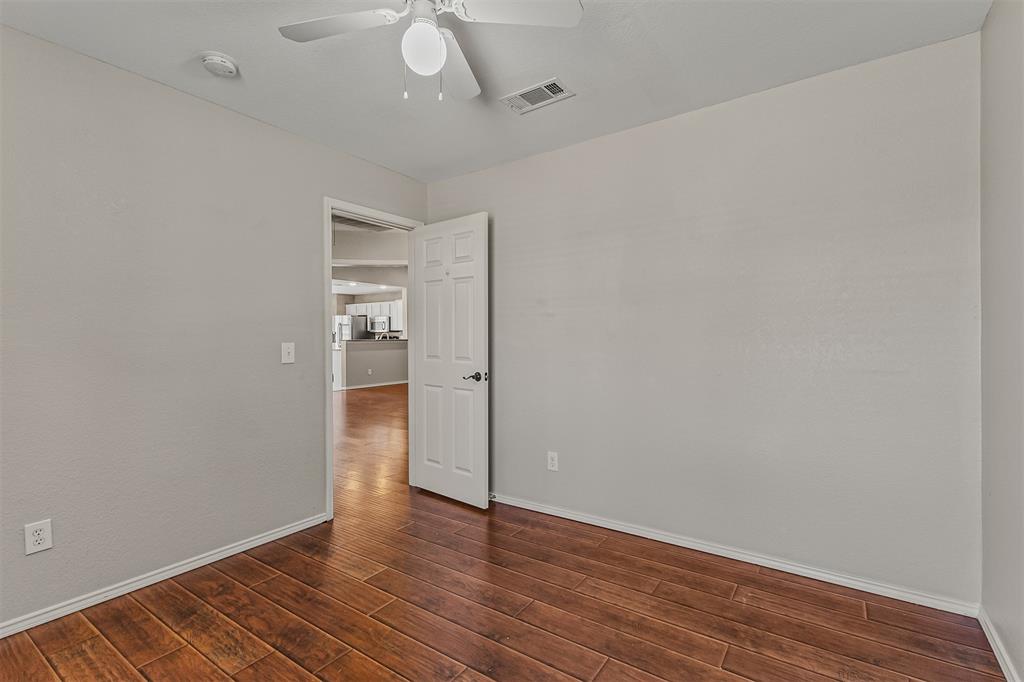 109 N Rolling Meadows Drive Property Photo 20