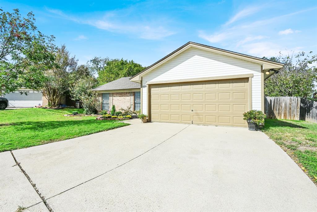 1110 W Cozby Court