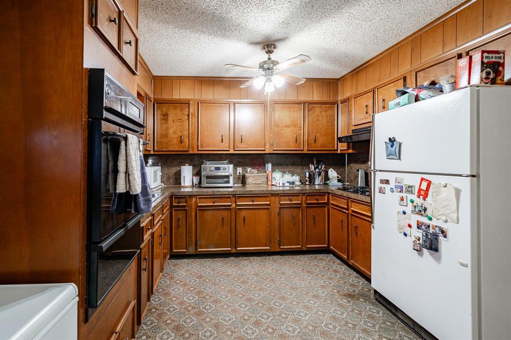 1532 6th Street Property Photo 7