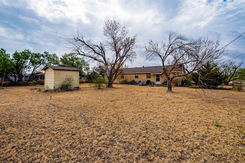 1532 6th Street Property Photo 9