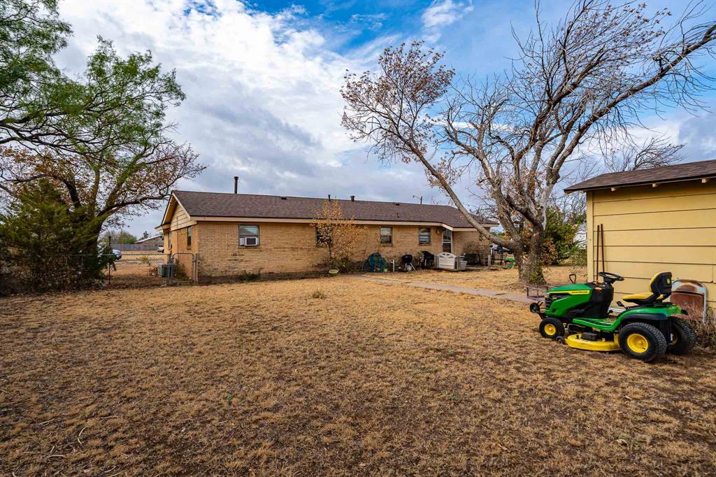 1532 6th Street Property Photo 10